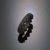 black_solid_premium_børstet_boerstet_mat_damering_hjerte_vielsesringe_forlovelsesringe_tilux_sort_p5001